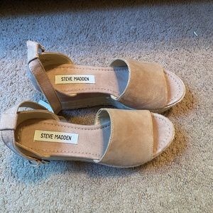 Steve Madden espadrilles